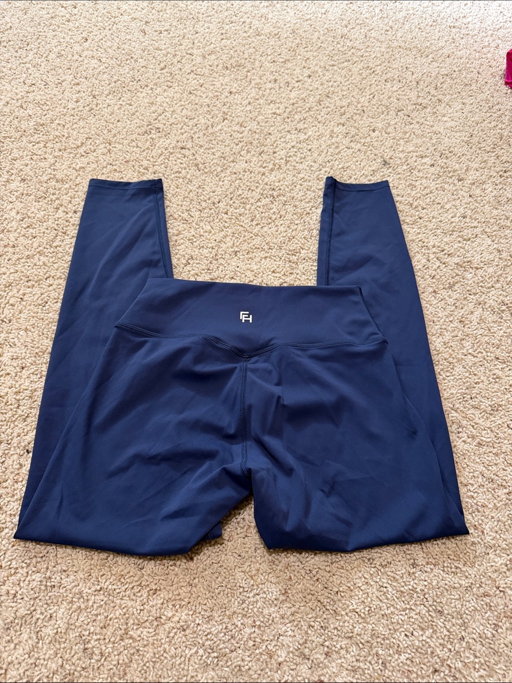 NWT First Health Canada Hi-Rise Navy Blue 25” leggings Size L